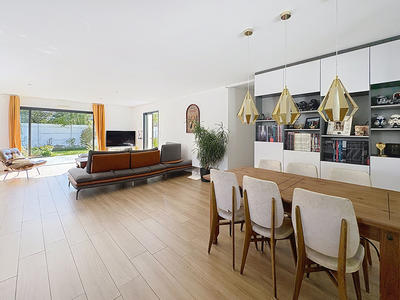 Maison - 150 m² - 6 pièces