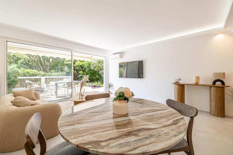 Appartement - 105 m² - 4 pièces