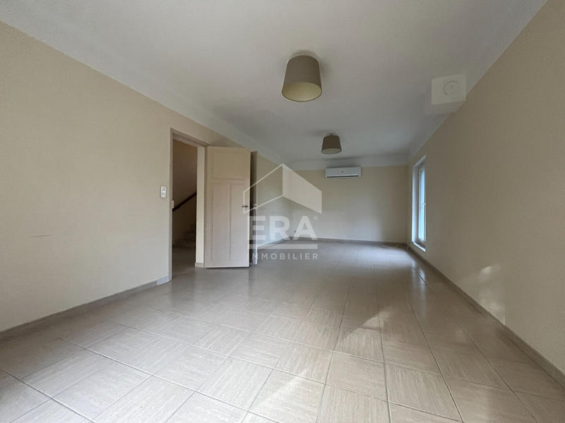 Maison - 143 m² - 6 pièces