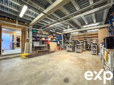 Maison traditionnelle - 94 m² - 5 pièces