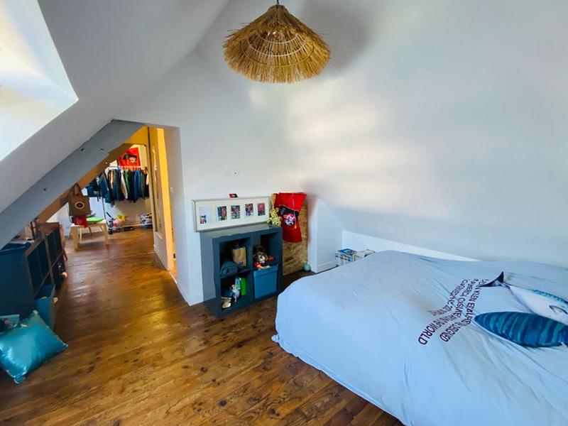 Maison - 167 m² - 7 pièces