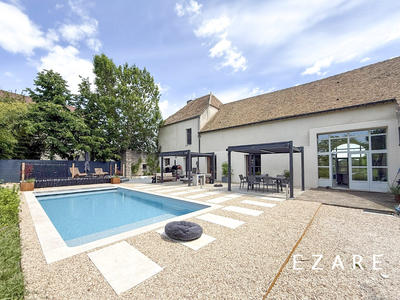 Maison ancienne - 500 m² - 9 pièces