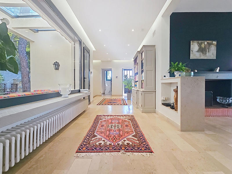 Maison - 195 m² - 6 pièces