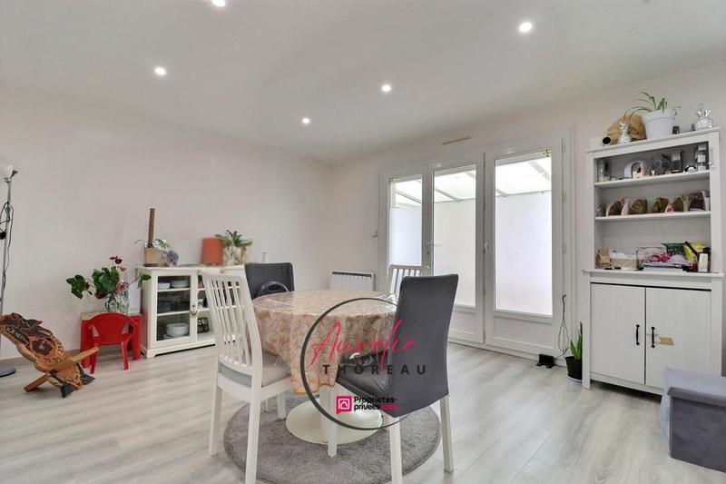 Maison - 84 m² - 5 pièces