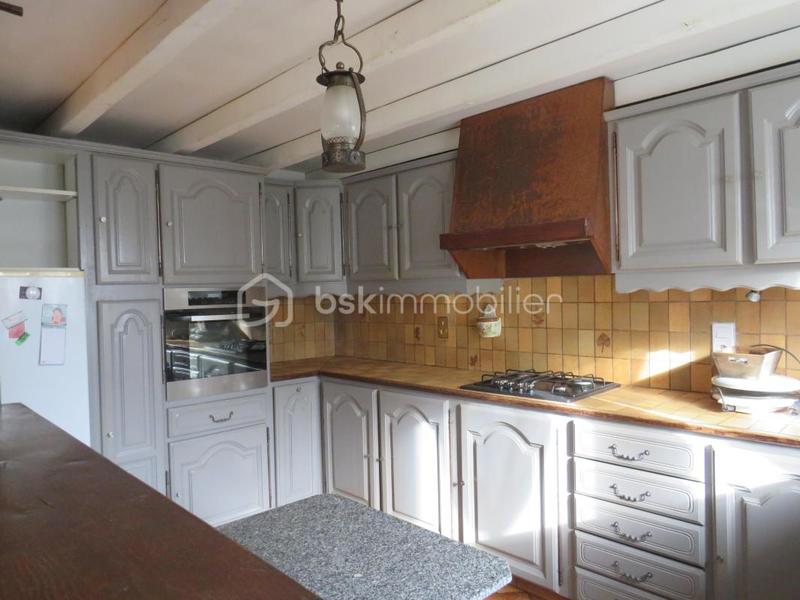 Maison - 157 m² - 7 pièces