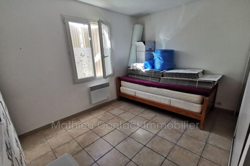 Villa - 90 m² - 4 pièces