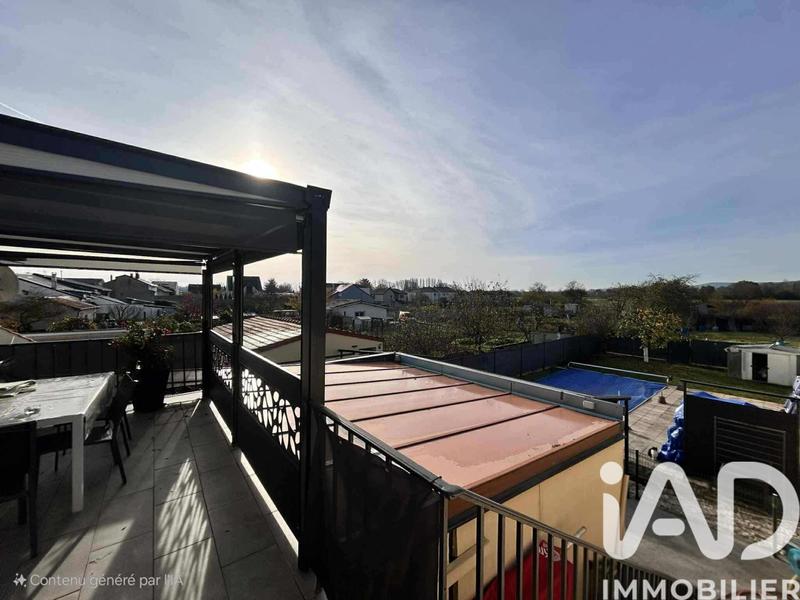 Appartement - 160 m² - 4 pièces