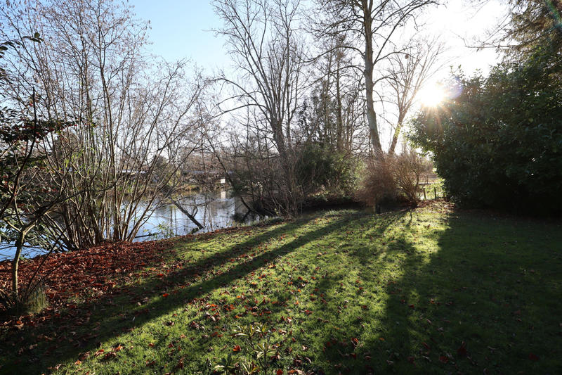 Propriété - 151 m² - 5 pièces