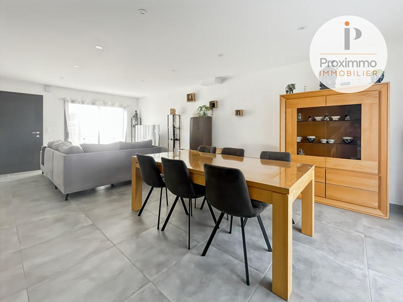 Maison - 85 m² - 4 pièces