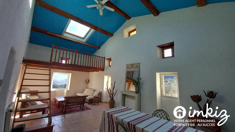 Maison - 332 m² - 11 pièces