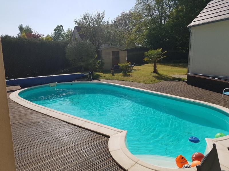 Maison - 260 m² - 10 pièces