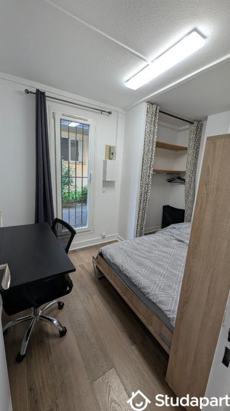 Chambre - 11 m² - 1 pièce