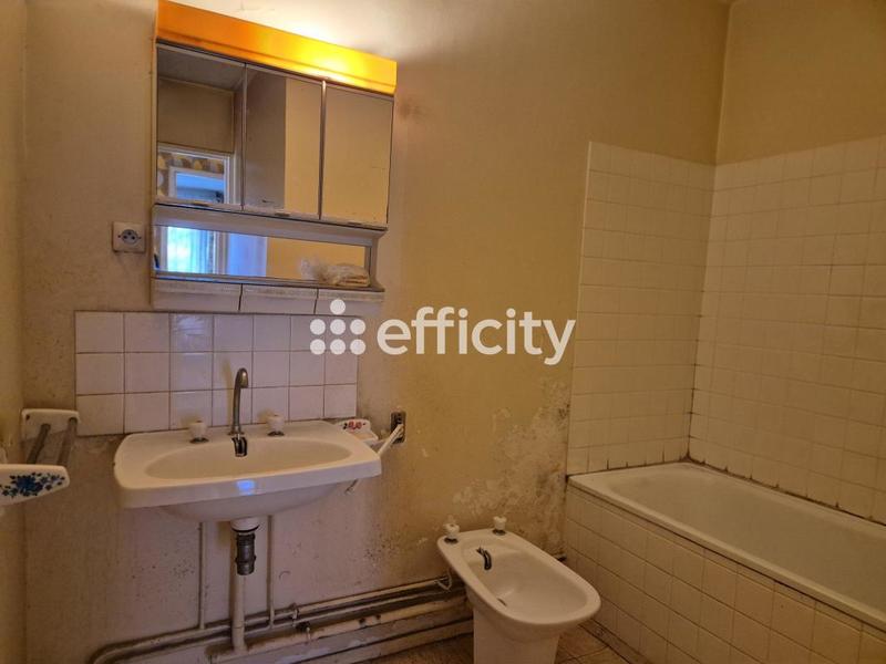 Appartement - 86 m² - 4 pièces