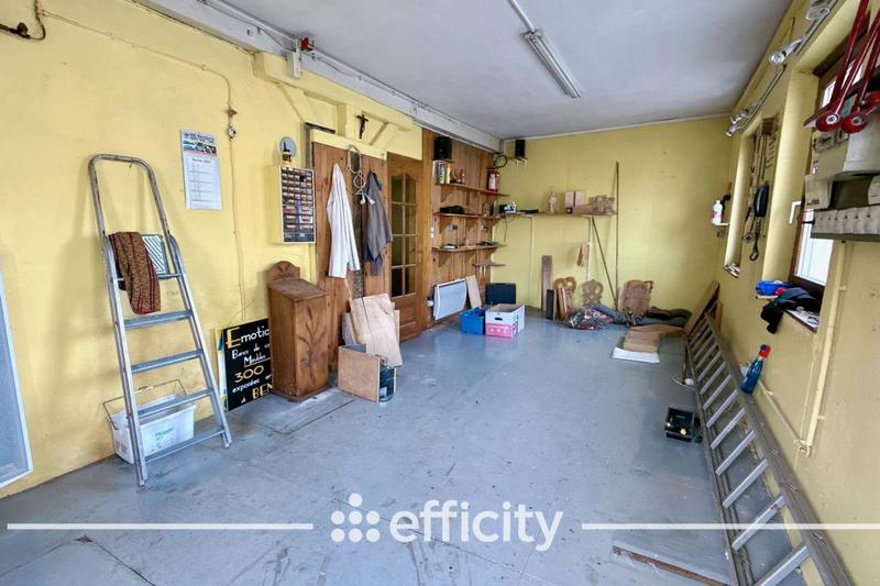 Immeuble - 210 m² - 10 pièces