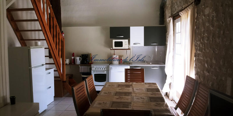 Maison - 330 m² - 16 pièces