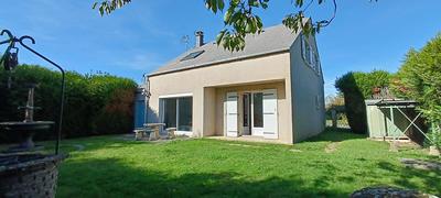 Maison - 105 m² - 4 pièces