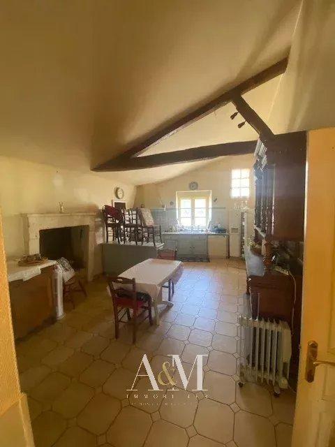 Maison - 350 m² - 10 pièces