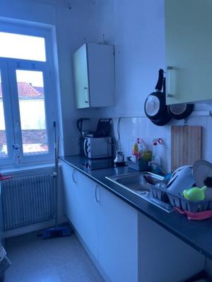 Maison - 90 m² - 8 pièces