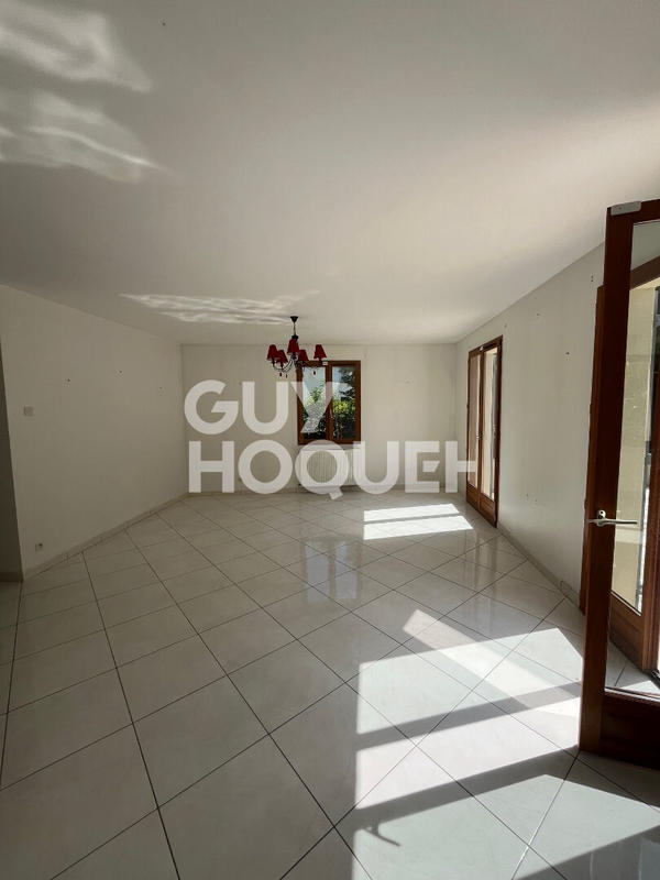 Maison - 145 m² - 6 pièces