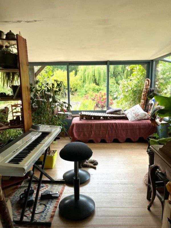 Maison - 170 m² - 9 pièces