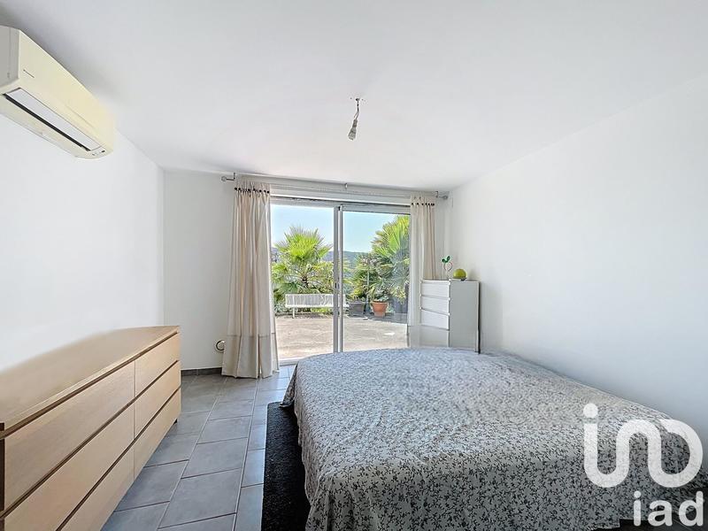 Maison - 257 m² - 10 pièces