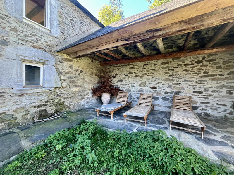 Appartement - 250 m² - 10 pièces