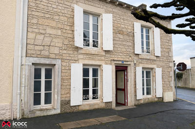 Maison en pierre - 116 m² - 6 pièces