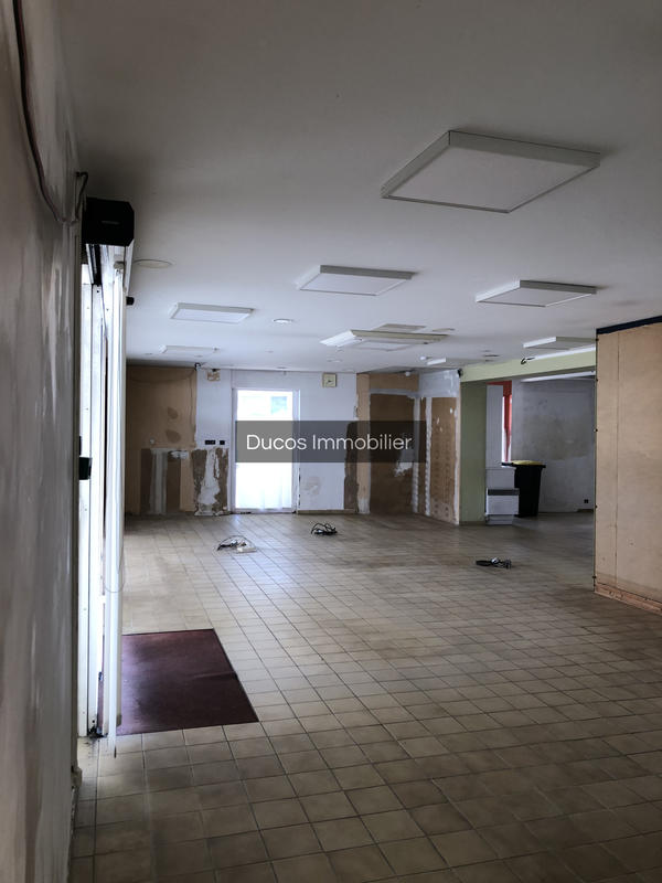 Local commercial - 160 m²
