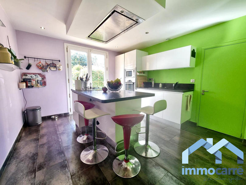 Maison - 183 m² - 7 pièces