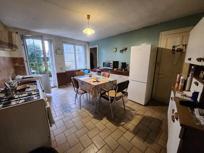 Maison - 82 m² - 3 pièces