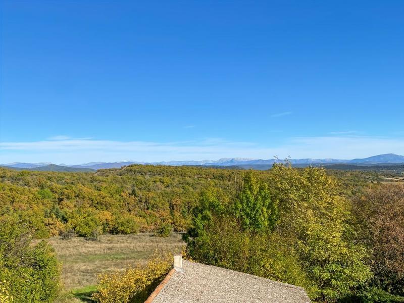 Appartement - 82 m² - 3 pièces