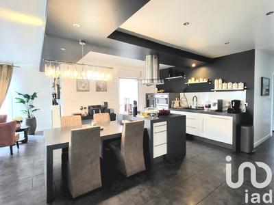 Maison - 155 m² - 6 pièces