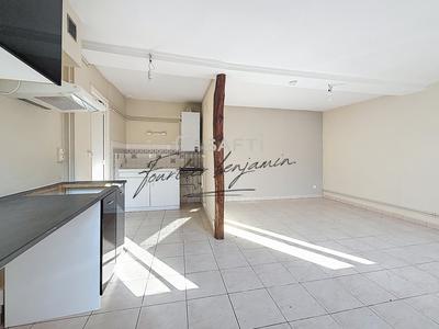 Maison - 60 m² - 3 pièces