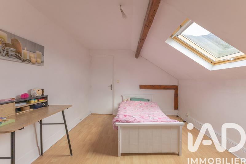 Maison - 170 m² - 8 pièces