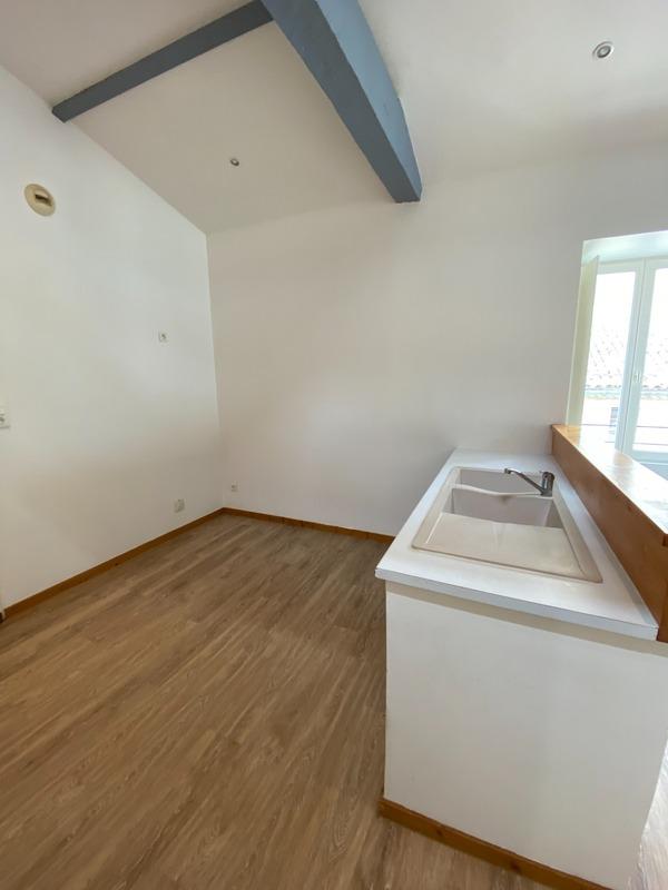 Immeuble - 117 m² - 7 pièces