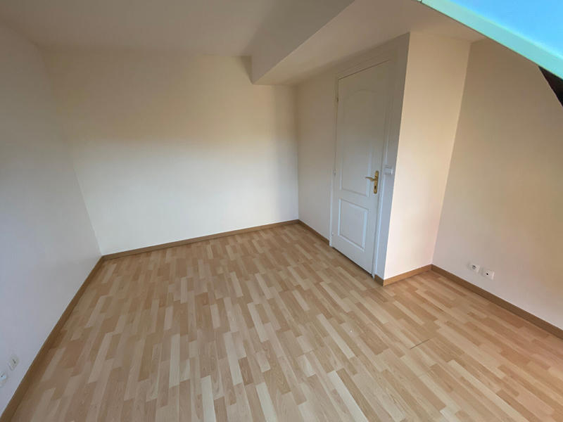 Maison - 90 m² - 3 pièces