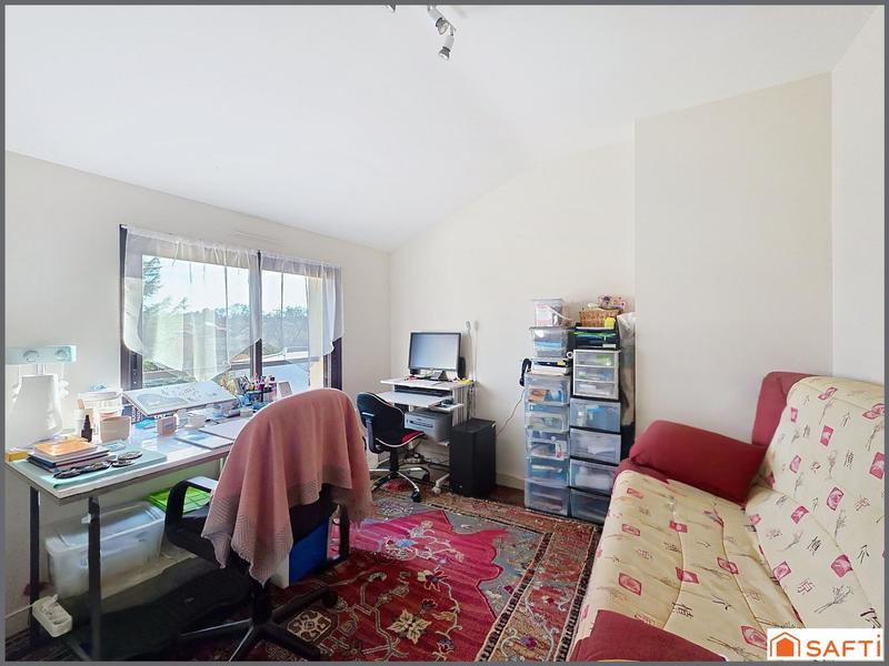 Maison - 97 m² - 4 pièces