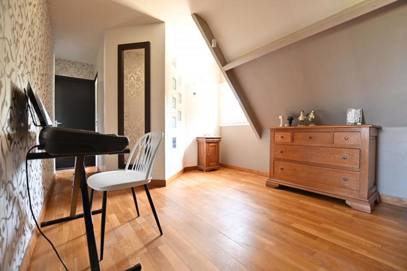 Maison - 176 m² - 6 pièces