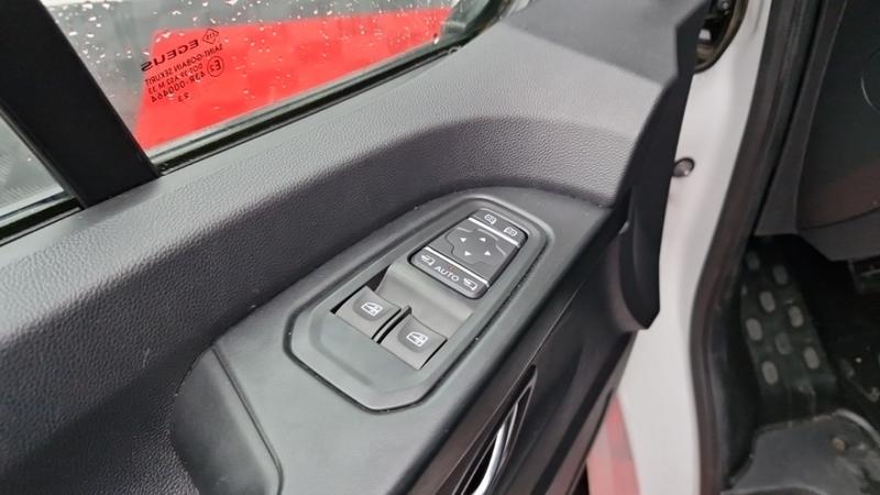 Renault Trafic Fourgon l2h1 3000 kg blue dci 130 grand confort