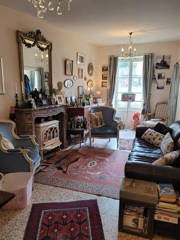 Maison - 200 m² - 10 pièces