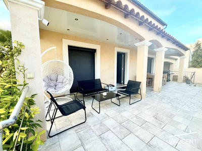 Maison - 183 m² - 6 pièces