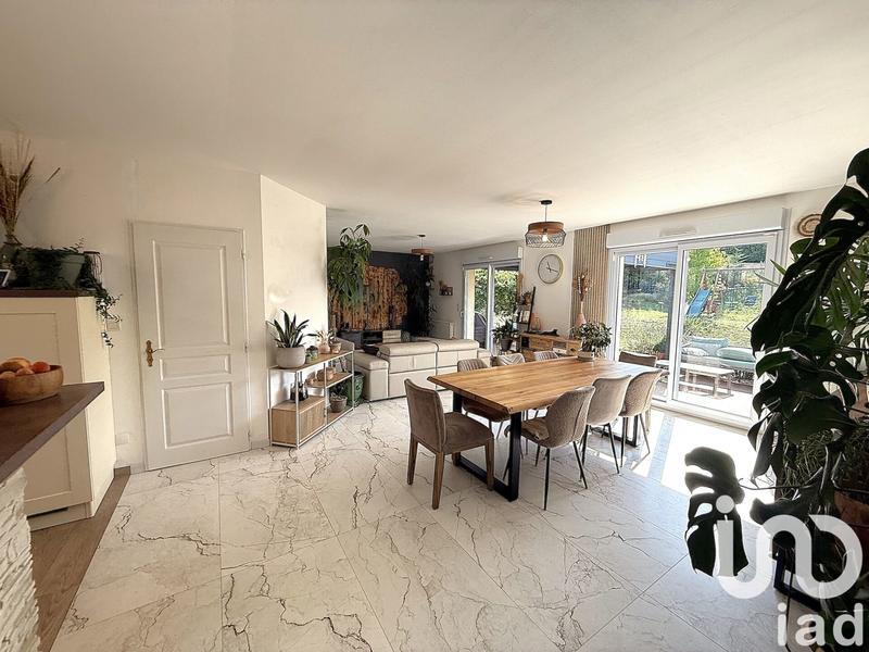 Maison - 101 m² - 5 pièces