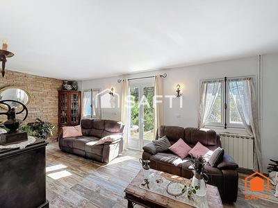 Villa - 85 m² - 5 pièces