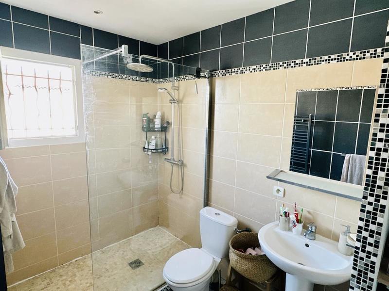 Propriété - 73 m² - 4 pièces