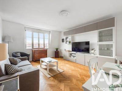 Appartement - 81 m² - 4 pièces