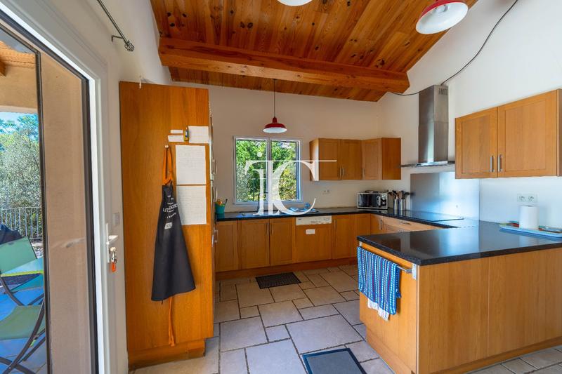 Villa - 160 m² - 5 pièces