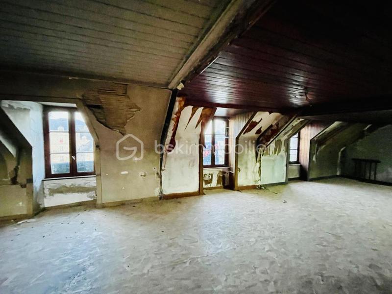 Appartement - 67 m² - 1 pièce