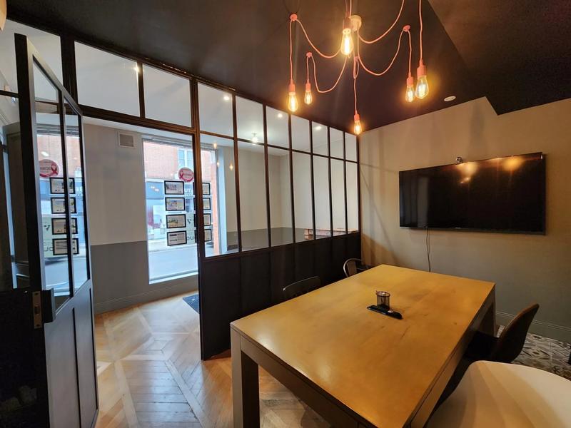 Local commercial - 57 m² - 4 pièces