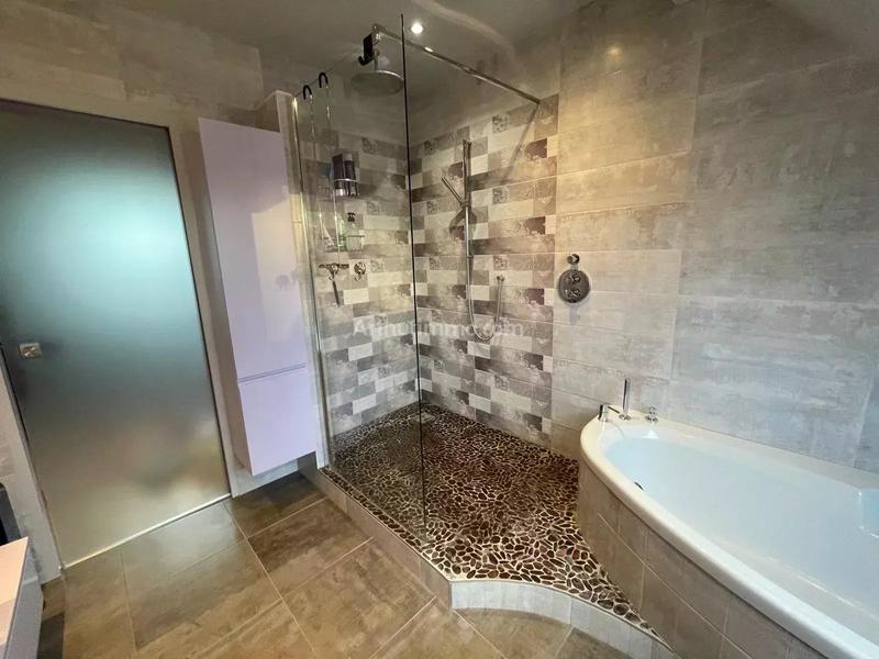 Maison - 133 m² - 4 pièces