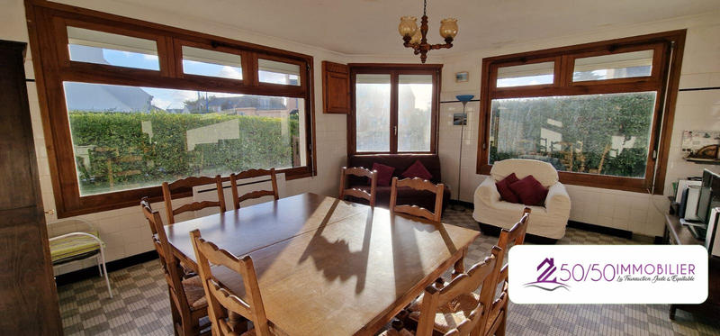 Maison - 95 m² - 6 pièces